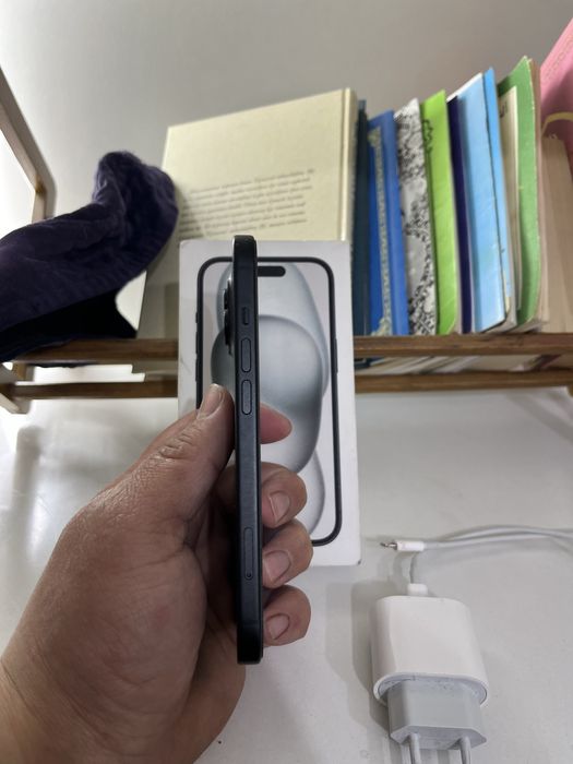 Iphone 15 92% ёмкость