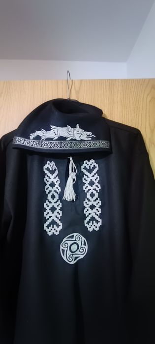 Camasa dacica si pileus