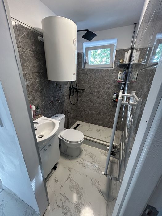 Vand apartament 2 camere