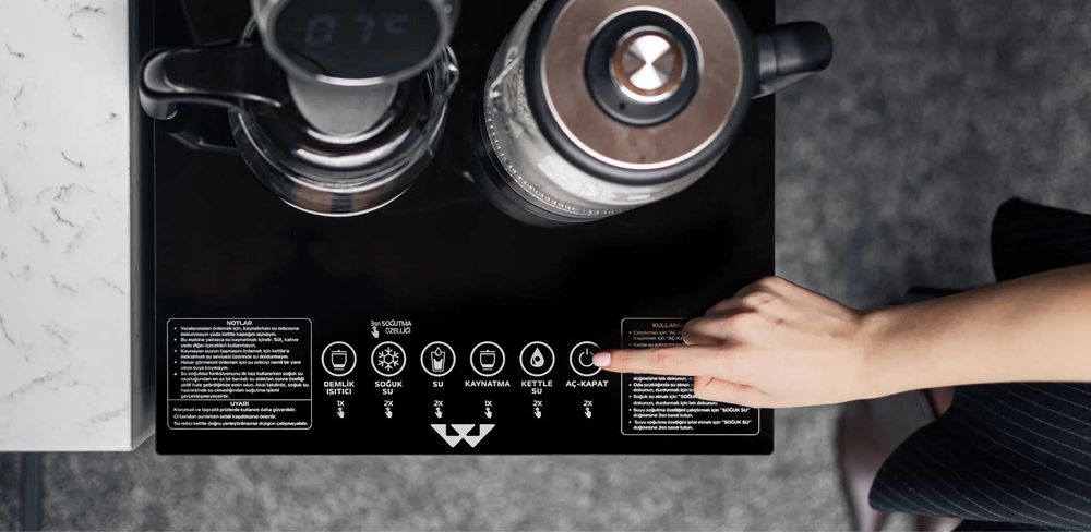 Wasspender WS-200 умен диспенсър за вода с котлон и дисплей