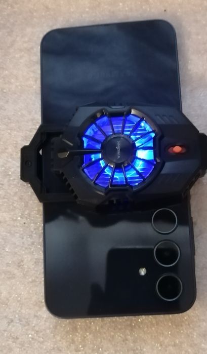 Охладител RGB LED за интензивни игри