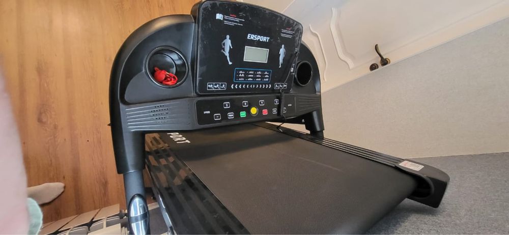 Беговая дорожка.