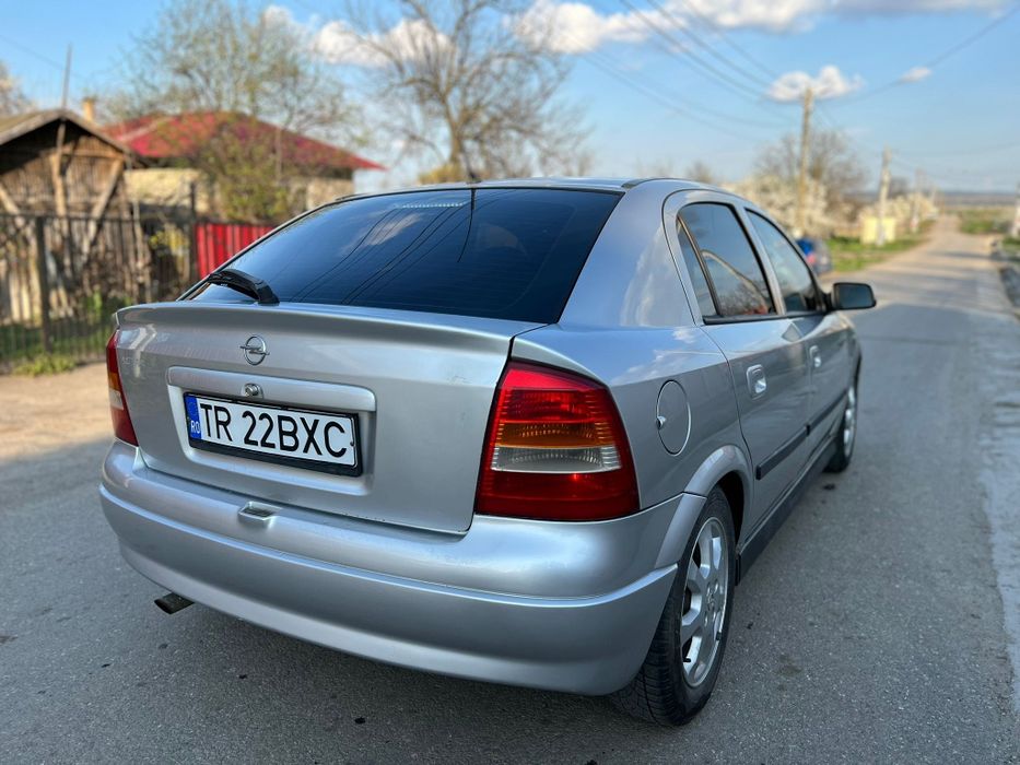 Vând sau schimb Opel astra g 1.6 benzina