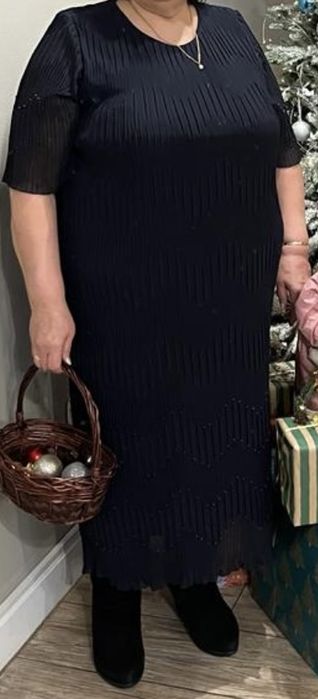 Продам платье рр 52/56