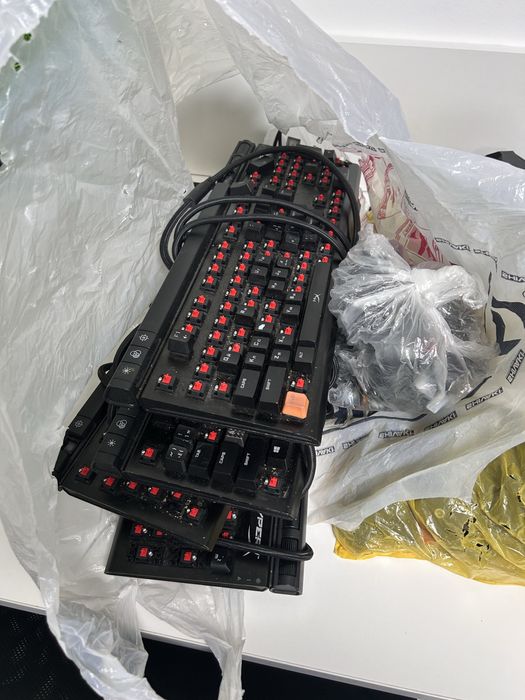 Клавиатуралар сатылады