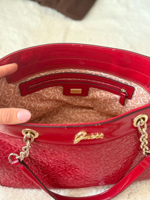 Чанта Guess червена