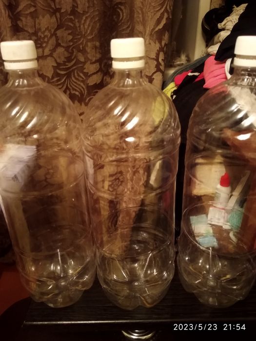 Пластиковые бутылки