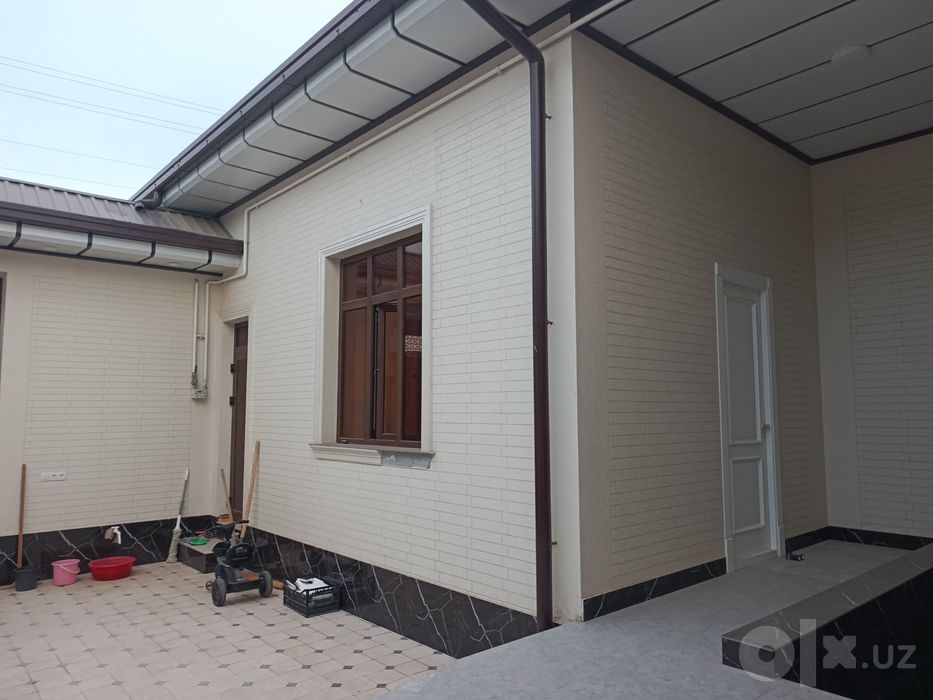 Продаю свой дом на Яшнабадском районе.