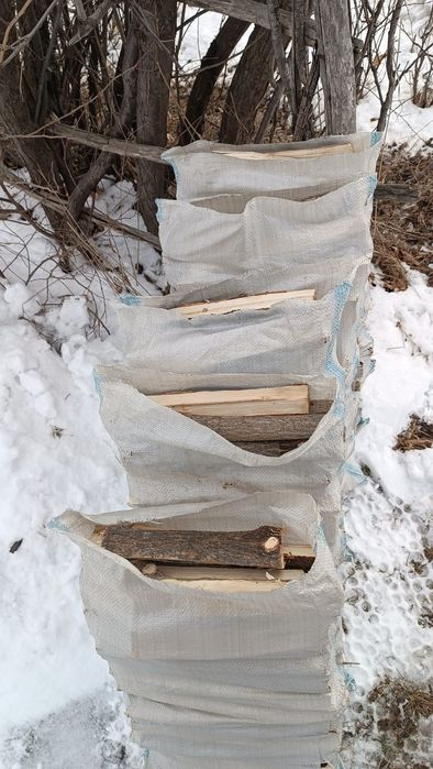 Продам дрова,мешками