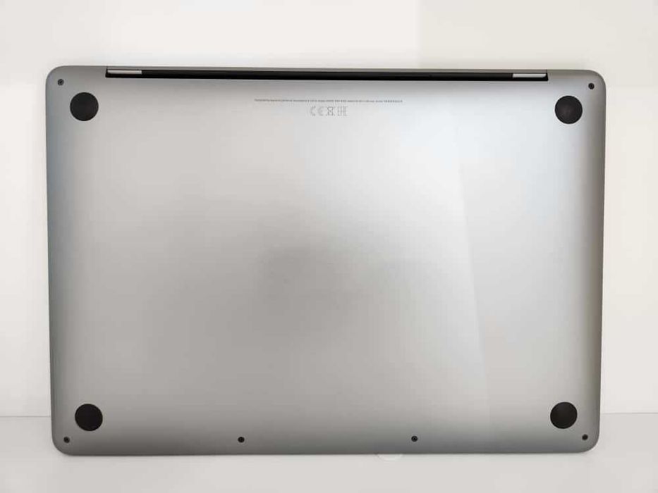 Apple MacBook Pro 13.3" A2338 (Ag8 Tudor1/B73970) – Garantie 2 Ani!