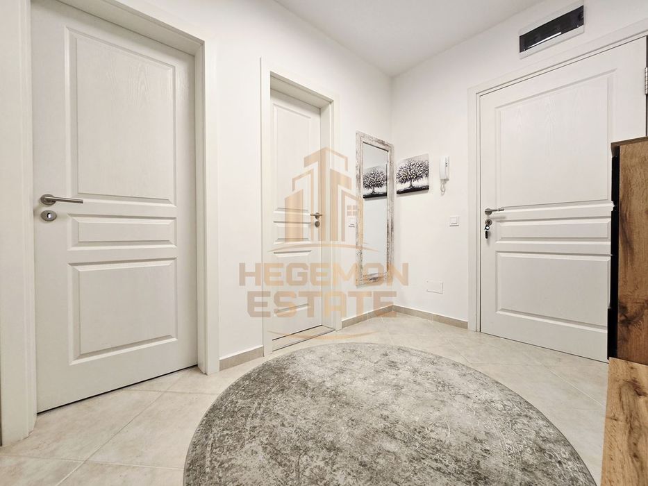 Дава се под наем Двустаен апартамент в к.к. Св.Св. Константин и Елена - 77 кв.м за 800 € - Снимка #8