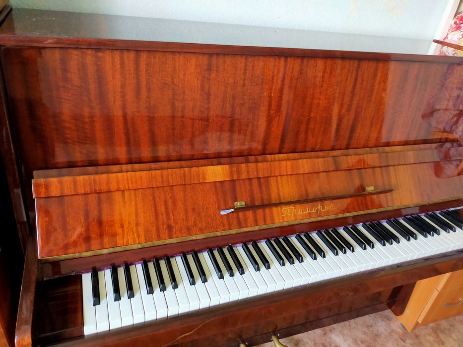 Продам пианино, фортепиано
