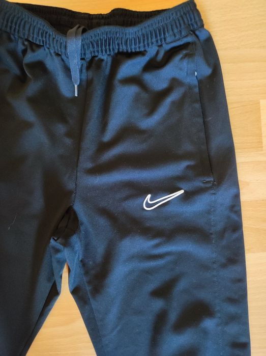 Долнище Nike  размер 147-158