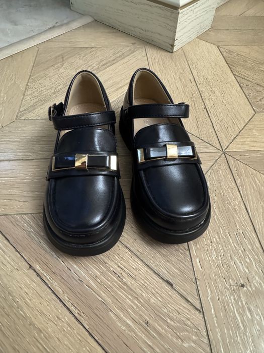 Туфли на девочку