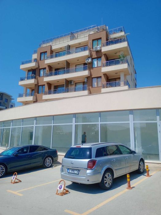 Помещение със статут супермаркет в к.к.,Чайка