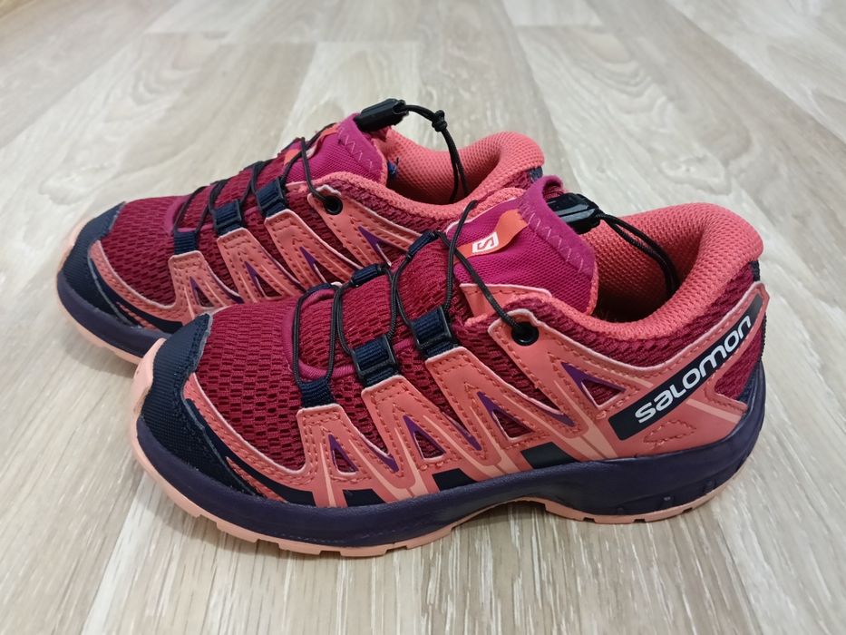 Adidași Salomon mărimea 31