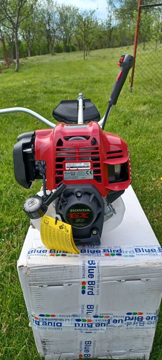 Motocositori Blue Bird Industries, diferite modele, de la 1,5 cp la 5cp pentru toate tipurile de vegetație.
