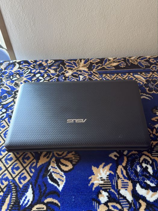 Laptop ASUS P50IJ, curățat și întreținut, Windows 10 Home (ideal office/școală)