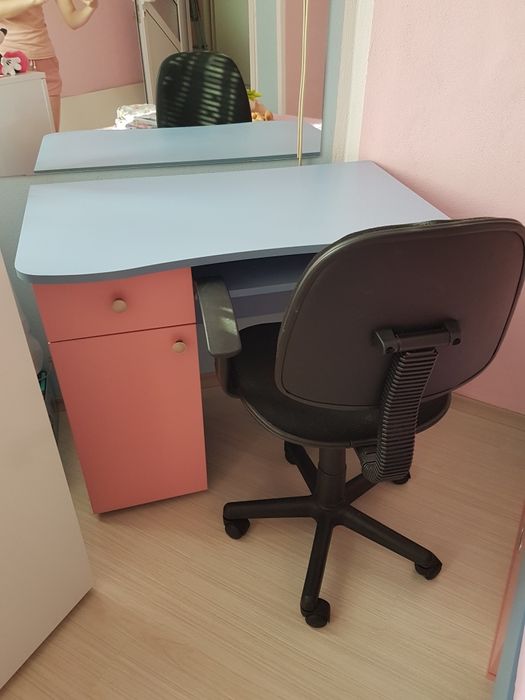 Мебели за спалня