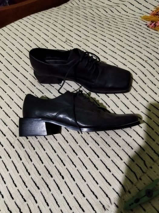 Женская обувь кожаная