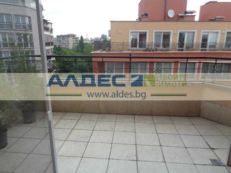 Дава се под наем Двустаен апартамент в София, Гоце Делчев - 75 кв.м за 715 € - Снимка #4