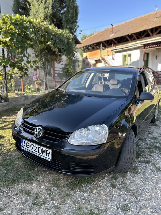 Volkswagen Golf 5 1.4 GPL Proprietar de 14 ani