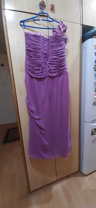 Бална рокля пепел от рози