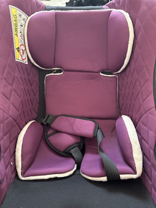 Продаётся детское автокресло KINDI