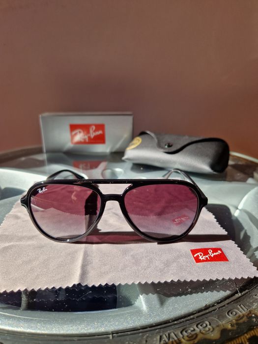 Слънчеви очила Rayban