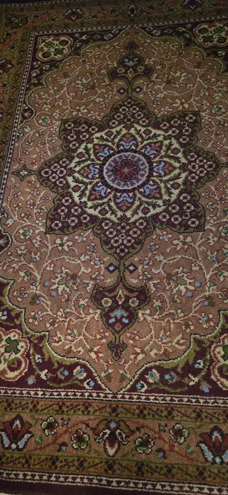 Ковры, палас . Подушки перьевые, одеяла, покрывала, пледы...