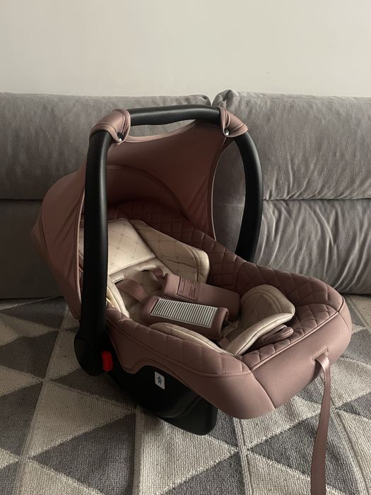 Продам автолюльку