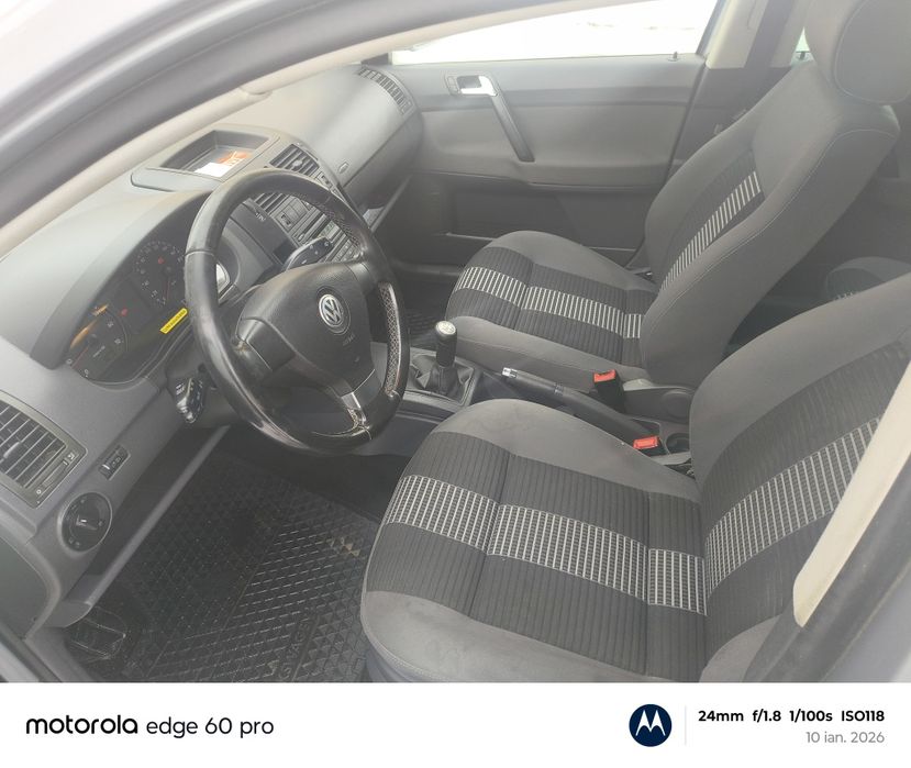 Vând Volkswagen polo an 2008