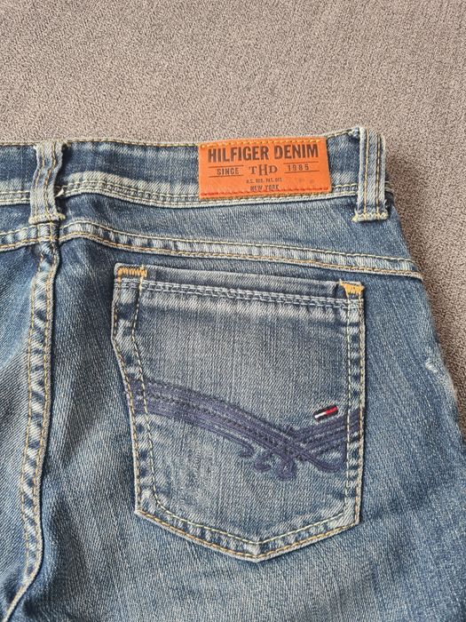 Blugi scurti Tommy Hifiger 27 S