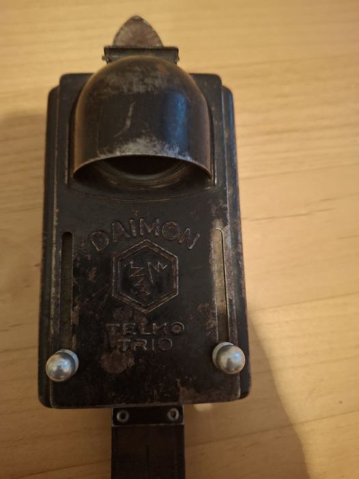 Lanternă militară de colecție DAIMON TELKO TRIO – Originală, perioda WWII