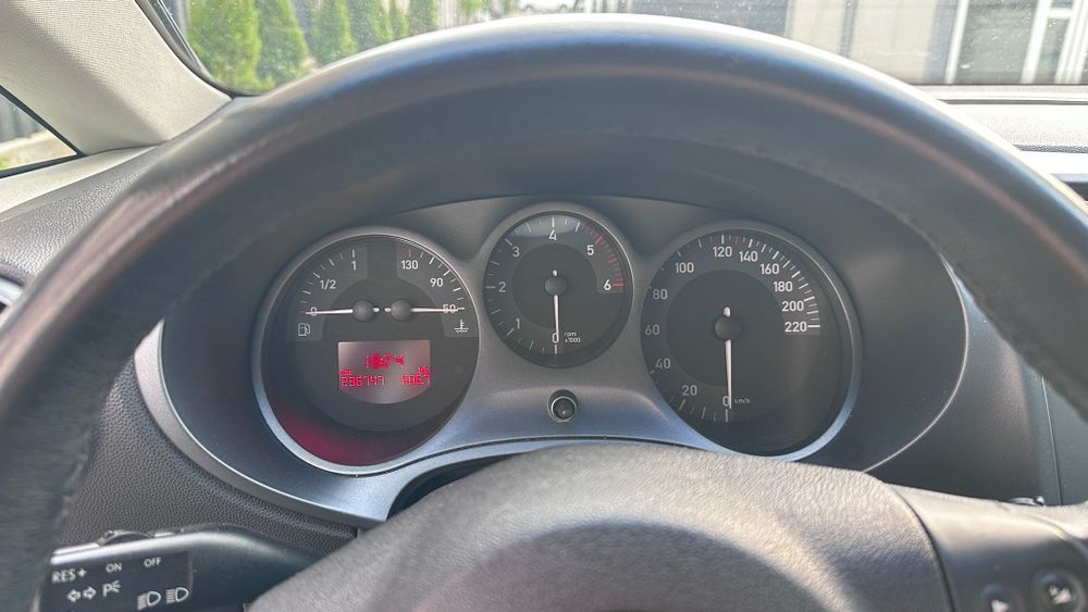 Vând seat leon facelift