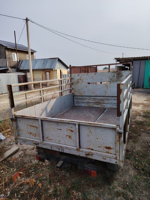 Продам УАЗ 3303 бортовой