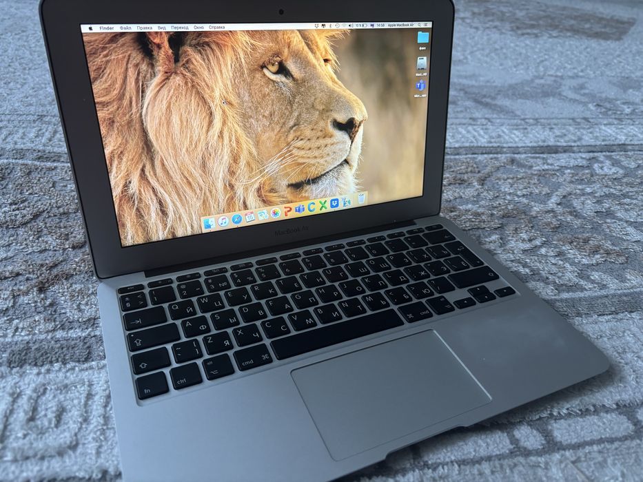 Продам MacBook Air
