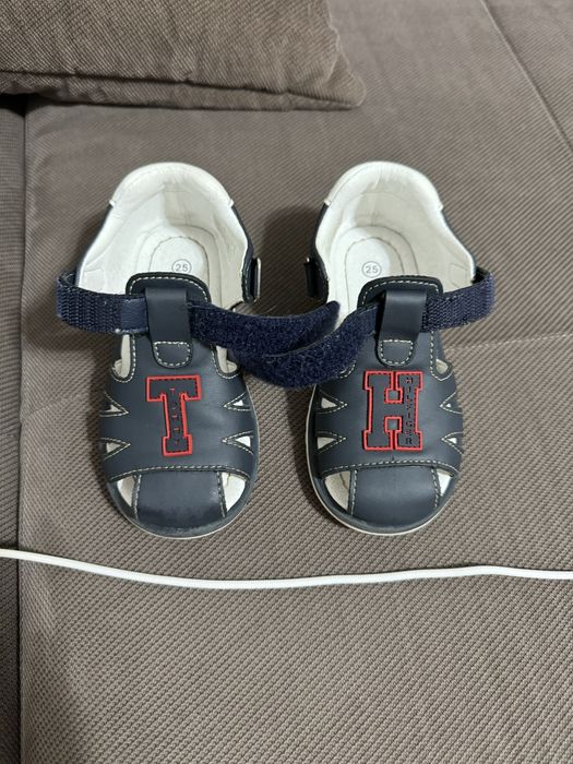 Sandale Tommy Hilfiger marimea 25