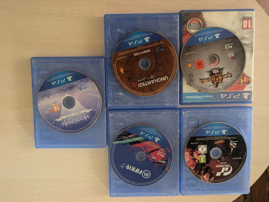 Игры на дисках PS4/PS5