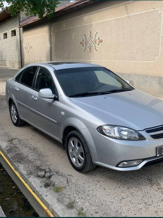 Srochno Sotiladi Jentra 3 poz Avtomat Gaz Metan 4 pok