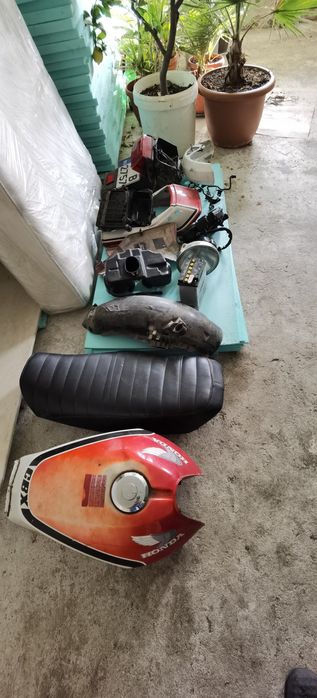 Honda cbx 550 F2 останали части