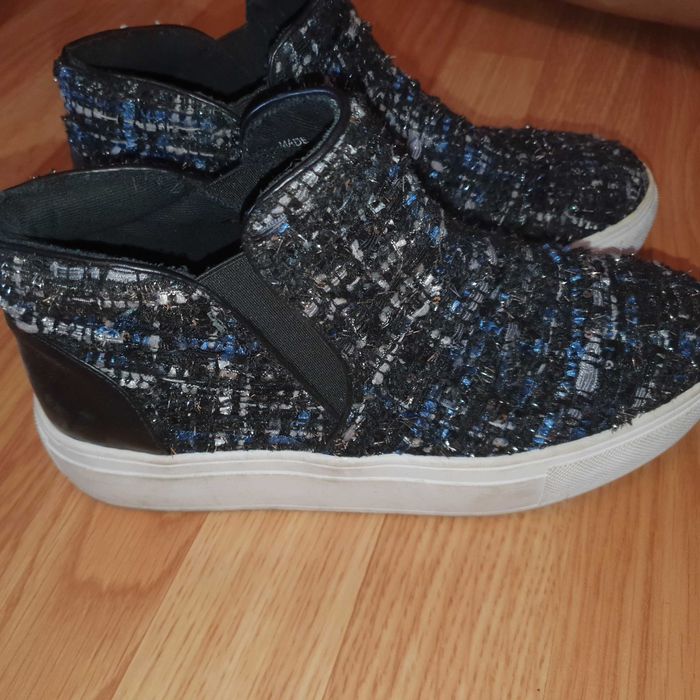 Ghete toamna dama Benetton