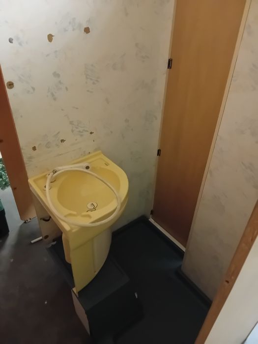 Piese rulote remorci nu trimit prin curier