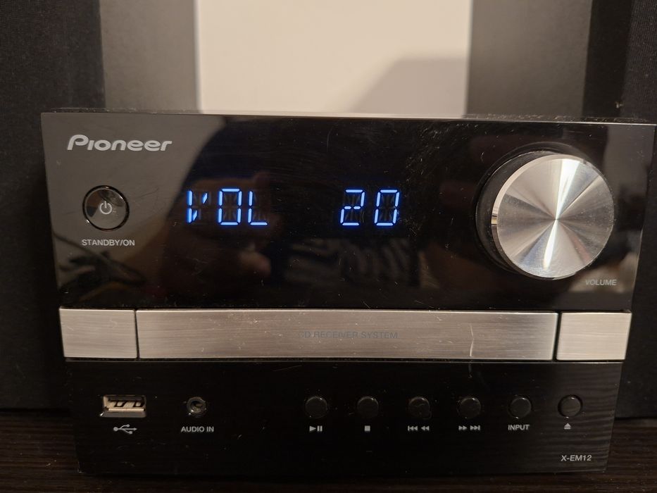 Minisistem audio Pioneer X-EM12, CD Player, tuner FM, USB, 2x15W, Black
