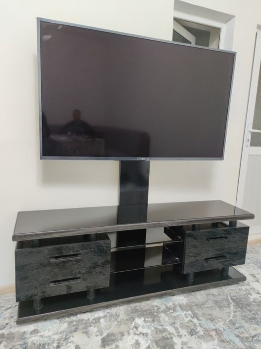 Podstavka pod tv. Подставка тумба род тв