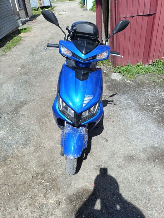 Продам скутер Танк