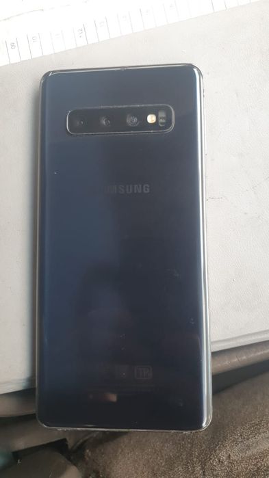 Самсунг С 10 жаксы состояние.