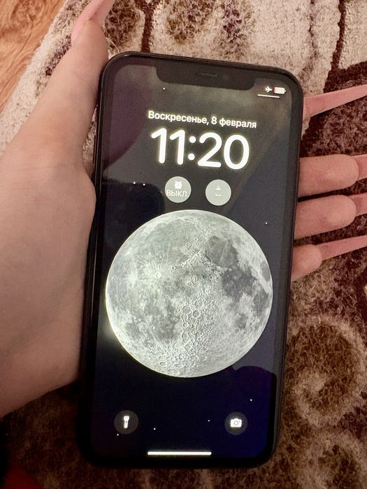 IPhone 11 64 gb,74akb