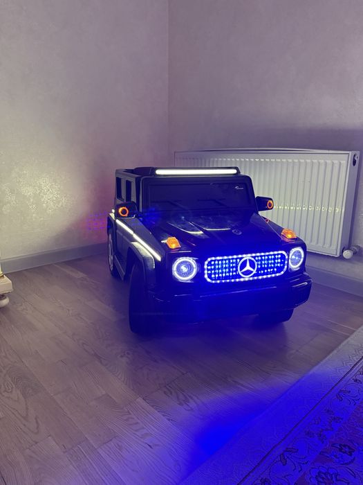 Детский электромобиль Mercedes G-Class