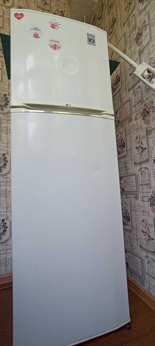 Продам холодильник LG No Frost, в отличном рабочем состоянии gn v292sc